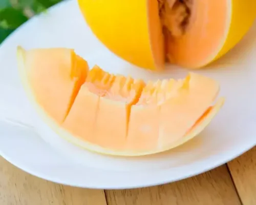 hat giong dua luoi vo vang ruot cam saket 70 6846cb72189ca